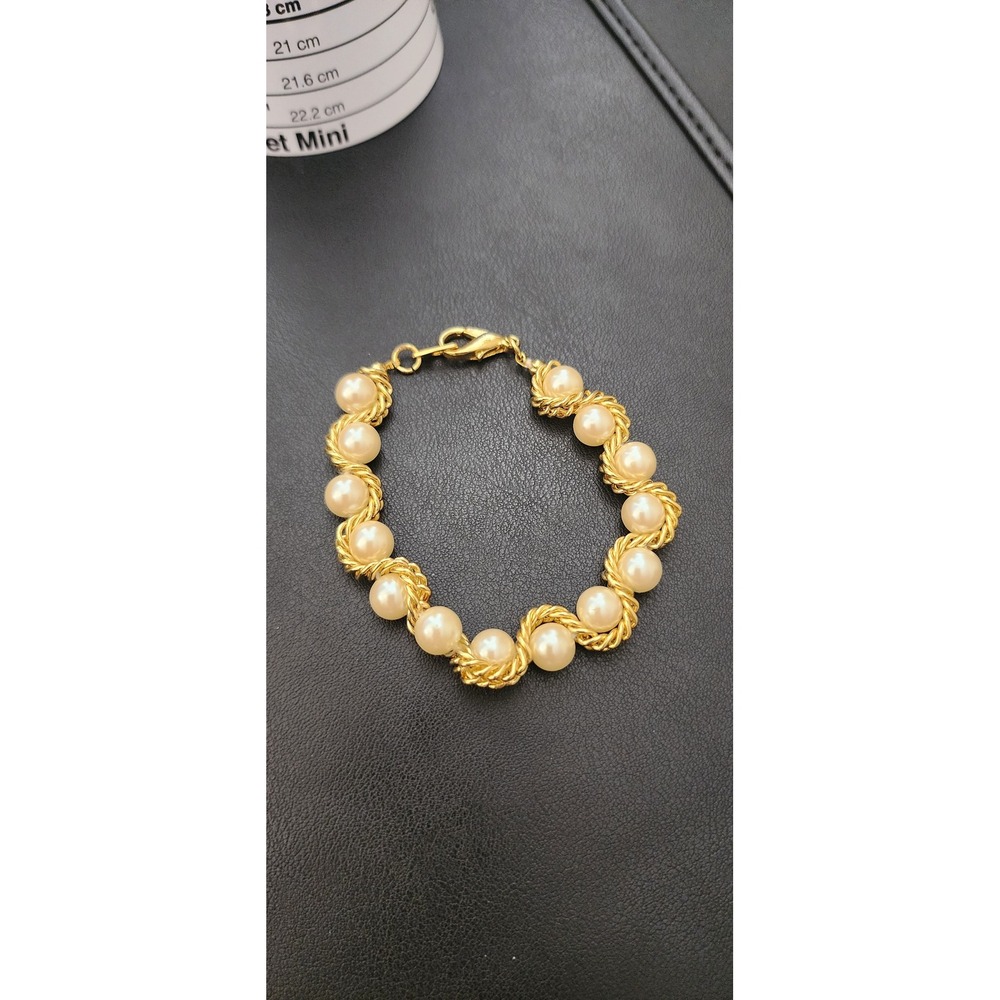 Vintage Gold Tone Twisted Rope Faux Pearl Bracelet Lobster Clasp 7 Inch
